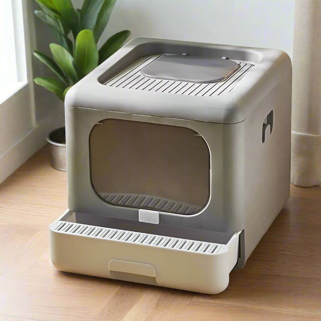 Covered cat litter box providing privacy and odor control for indoor cats.