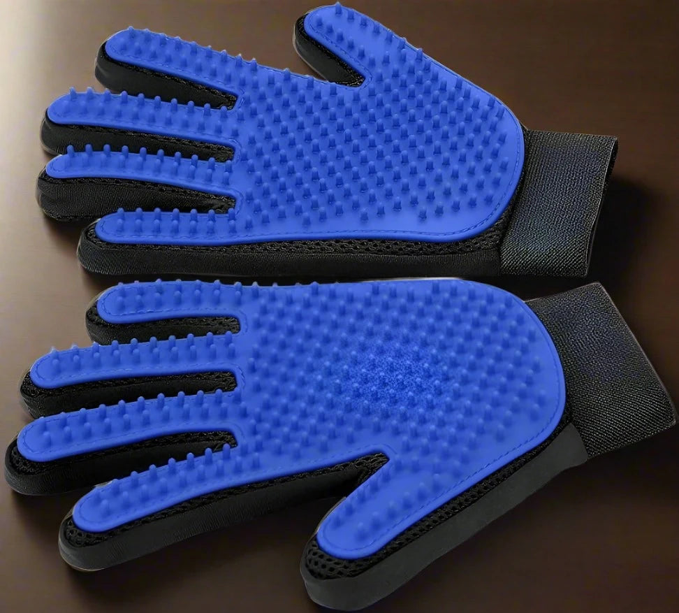 Pet Grooming Gloves - Sniff Waggle And Walk