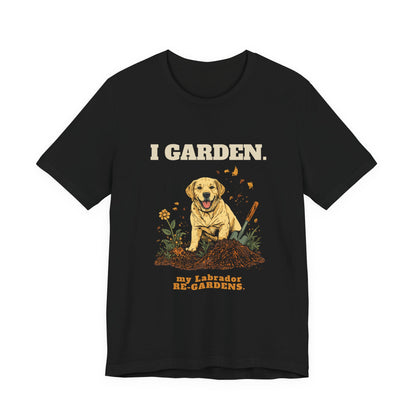 Labrador gardening t-shirt gift for dog mum or dog dad