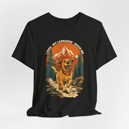 Labrador hikes me funny dog t-shirt