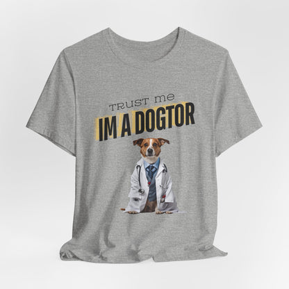 Trust Me I'm a Dogtor t-shirt collar and stitching detail