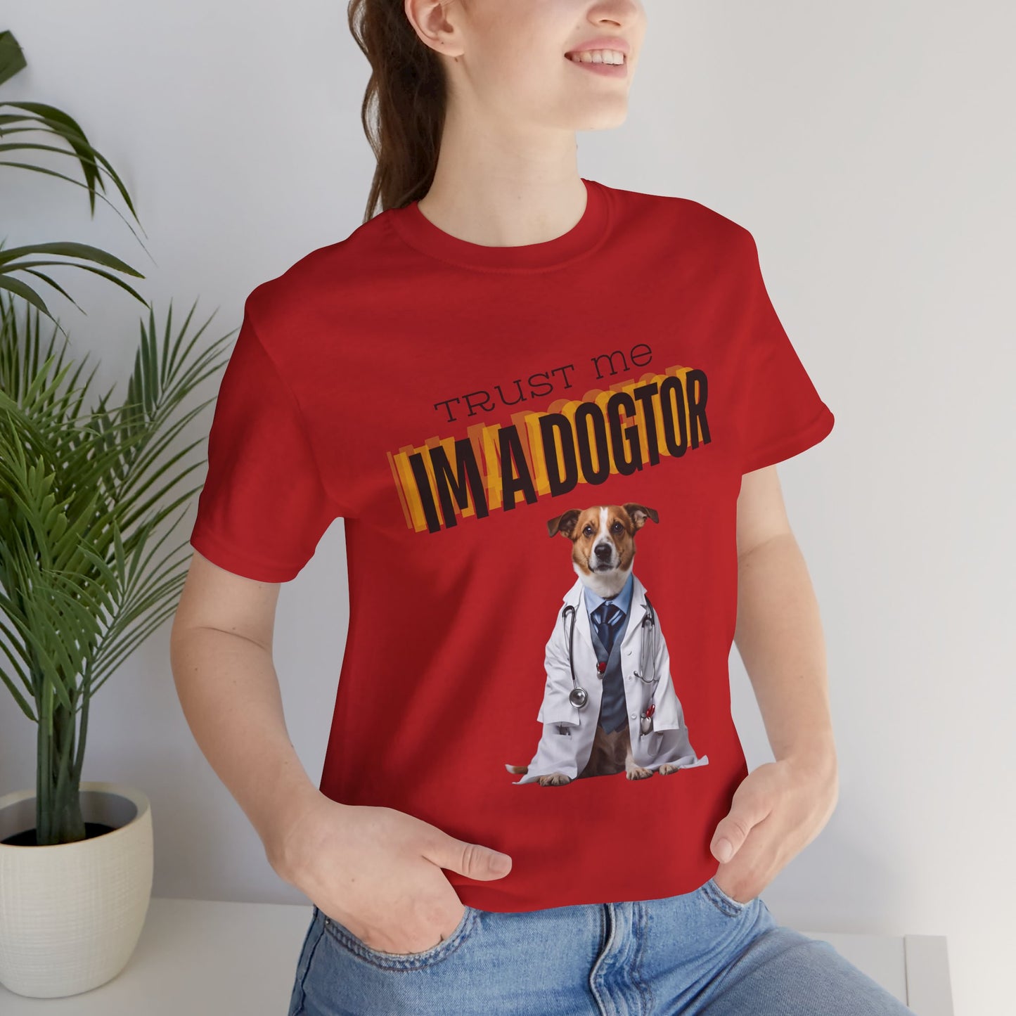 Trust Me I'm a Dogtor unisex t-shirt, funny dog pun gift for vets and dog lovers