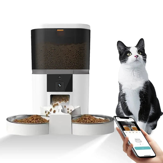 white Automatic Food Dispenser with HD Camera. - Sniff Waggle And Walk
