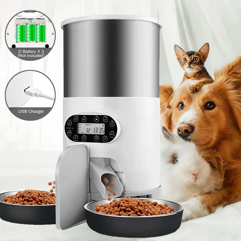 Automatic luxury pet feeder 4.5L front view for cats and dogs