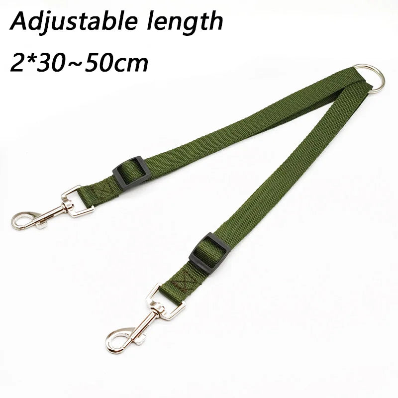 TwinWalk™ fixed coupler in red — close-up of chrome swivel snap hooks and 1.5cm nylon webbing construction