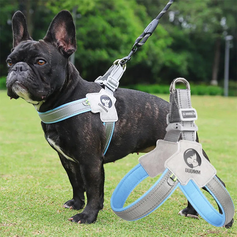 SniffWaggleNWalk ReflexFit dog harness in yellow showing padded neoprene lining, double D-ring traction and suede chest patch