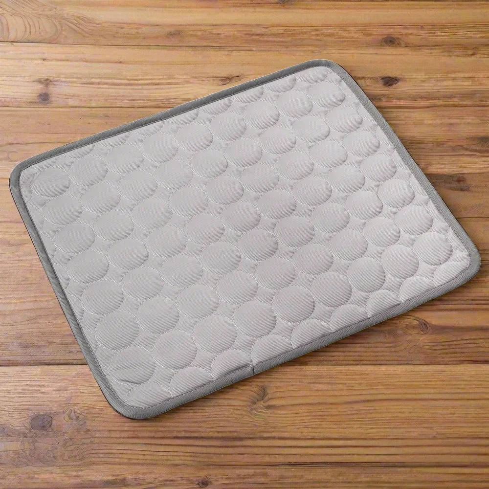 Dog and cat cooling mat — product detail view — SniffWaggleNWalk