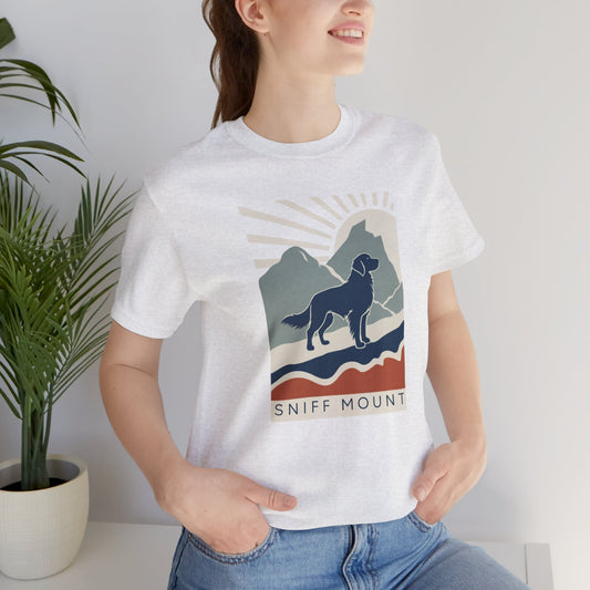 Sniff Mount Golden Retriever t-shirt in ash, front view