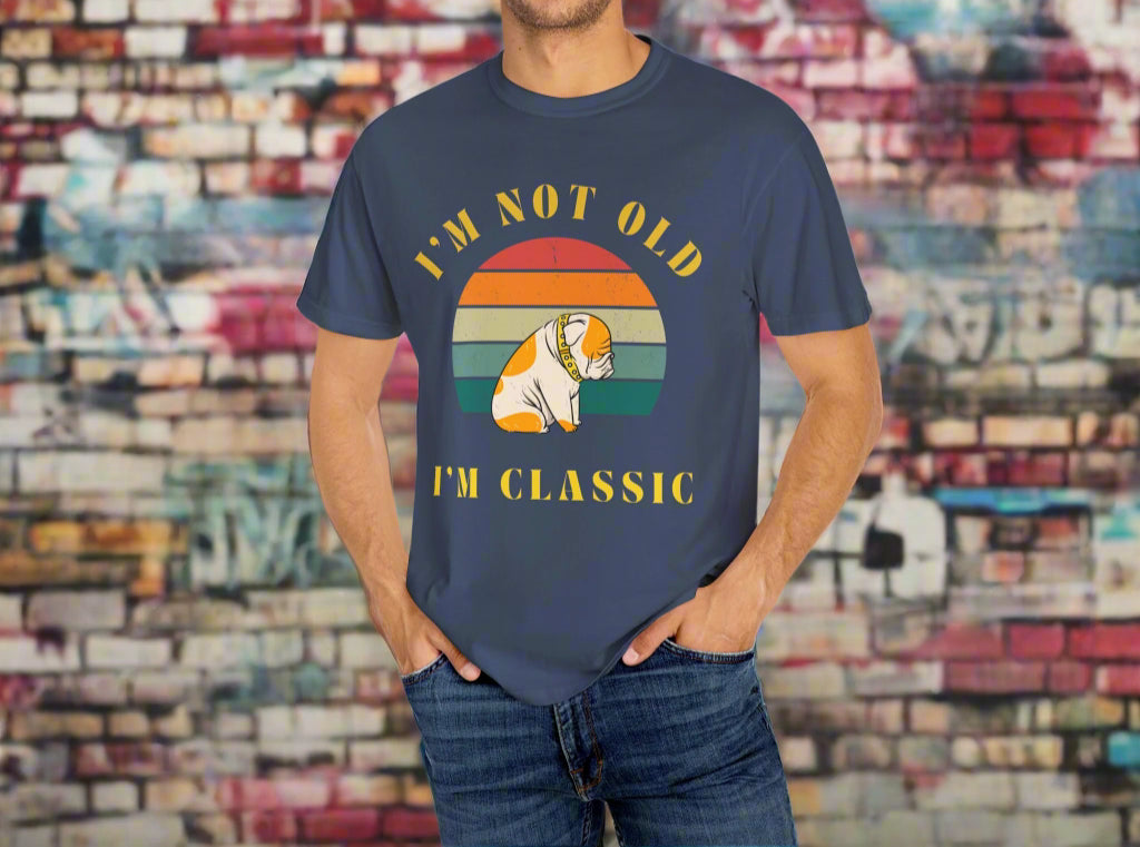 Vintage Dog Classic retro dog t-shirt in Blue Spruce, design close-up